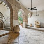 525 St Louis Street, New Orleans